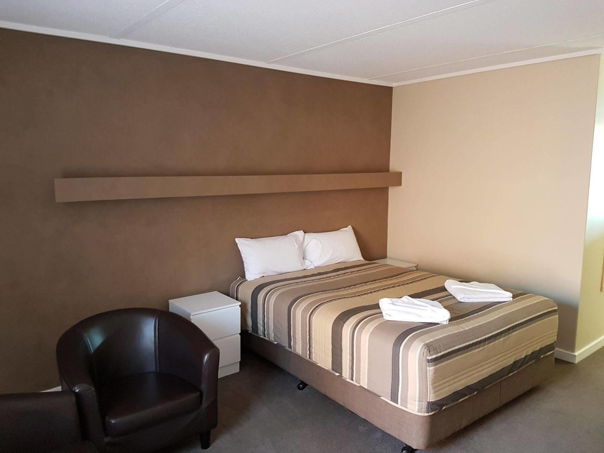 Mid City Plantation Motel Mildura Exterior photo